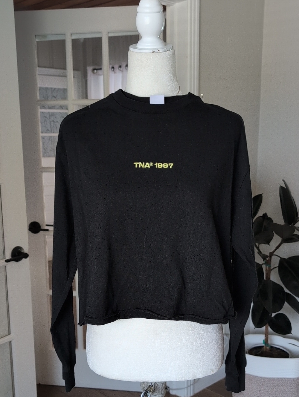 Aritzia TNA Black Cropped Long-Sleeve T Shirt 1997 with Yellow Logo Small